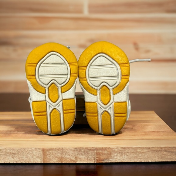 American Girl 28” Doll Cheerleading Outfit III Released 2003 Retired 2005 GUC - Picture 6 of 13